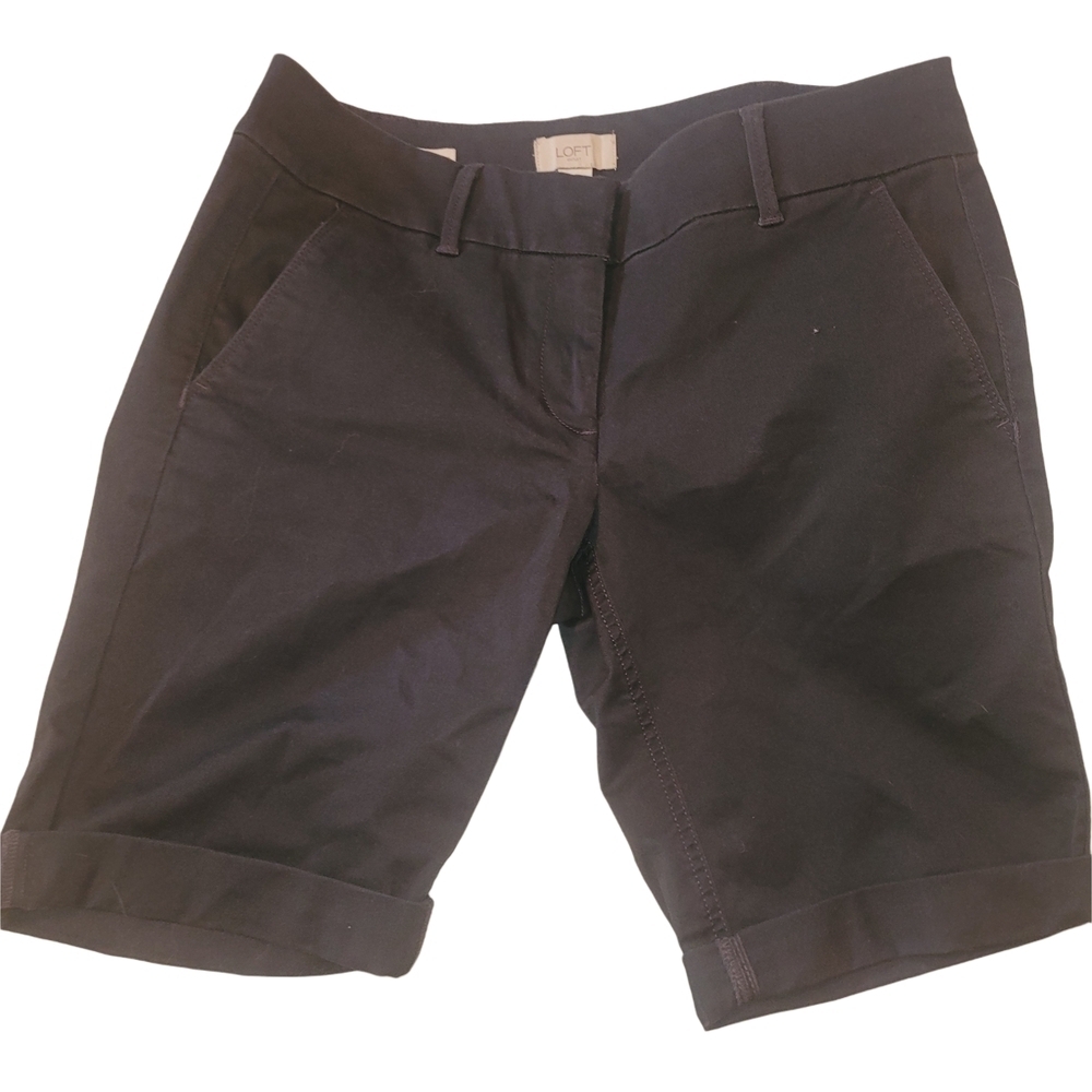 LOFT Bermuda Roll Black Shorts Size 4